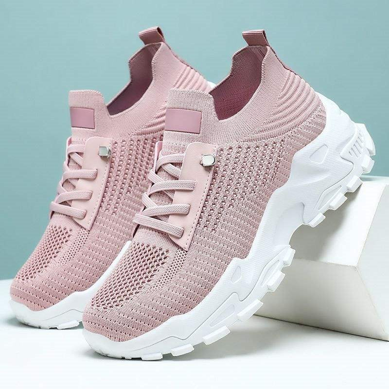 Leichte Sommer-Sneaker zum Schnüren