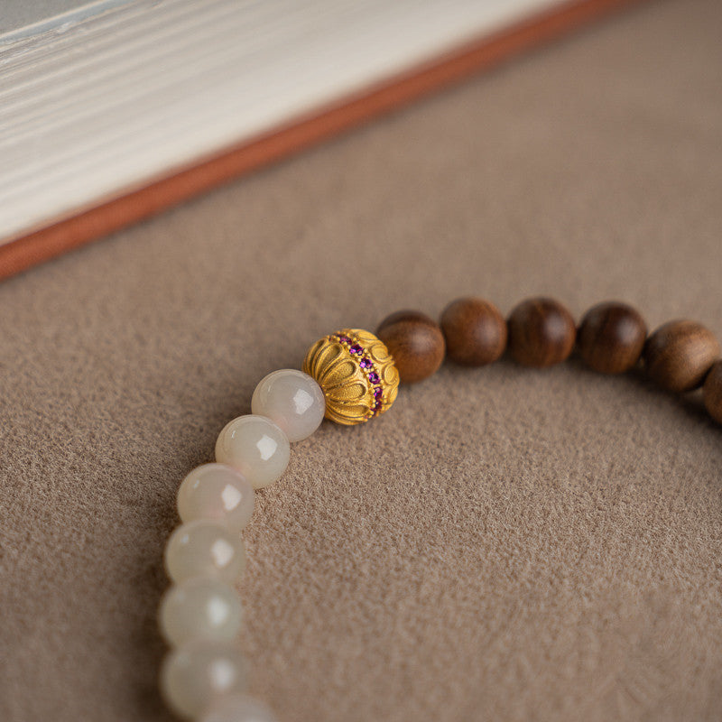 Tigerstreifen-Perlenarmband aus Lao Shan Tan – Bild 5 | LuxeStyle