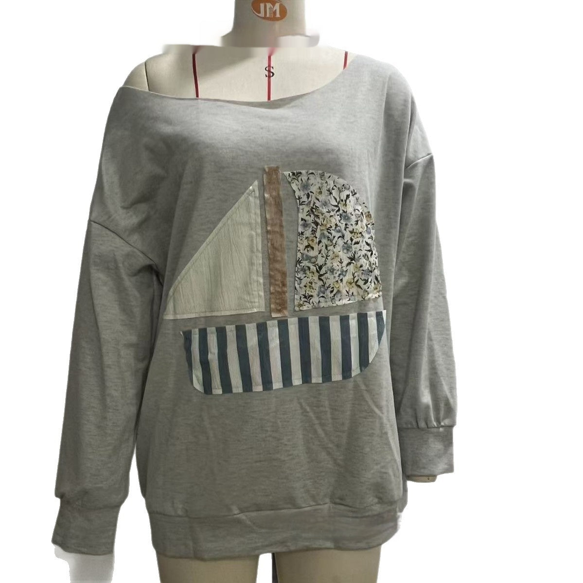 Off-Shoulder Pullover Sweatshirt mit 3D-Effekt