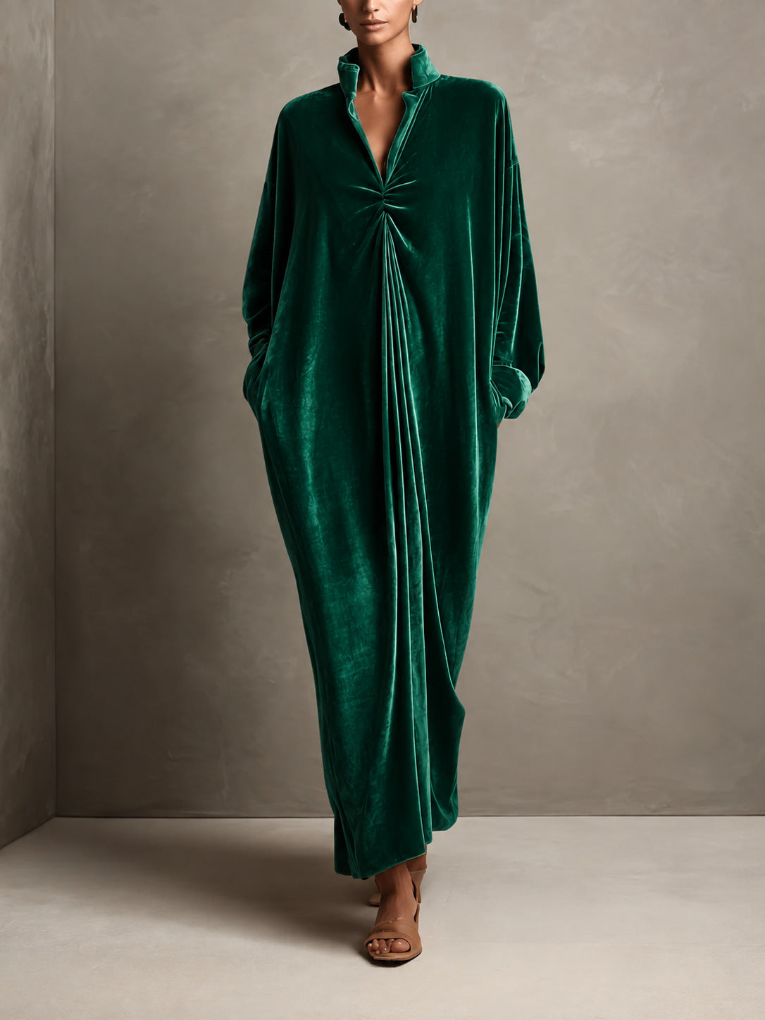 Mandarinkragen-Langkleid mit Goldsamt – Bild 2 | LuxeStyle