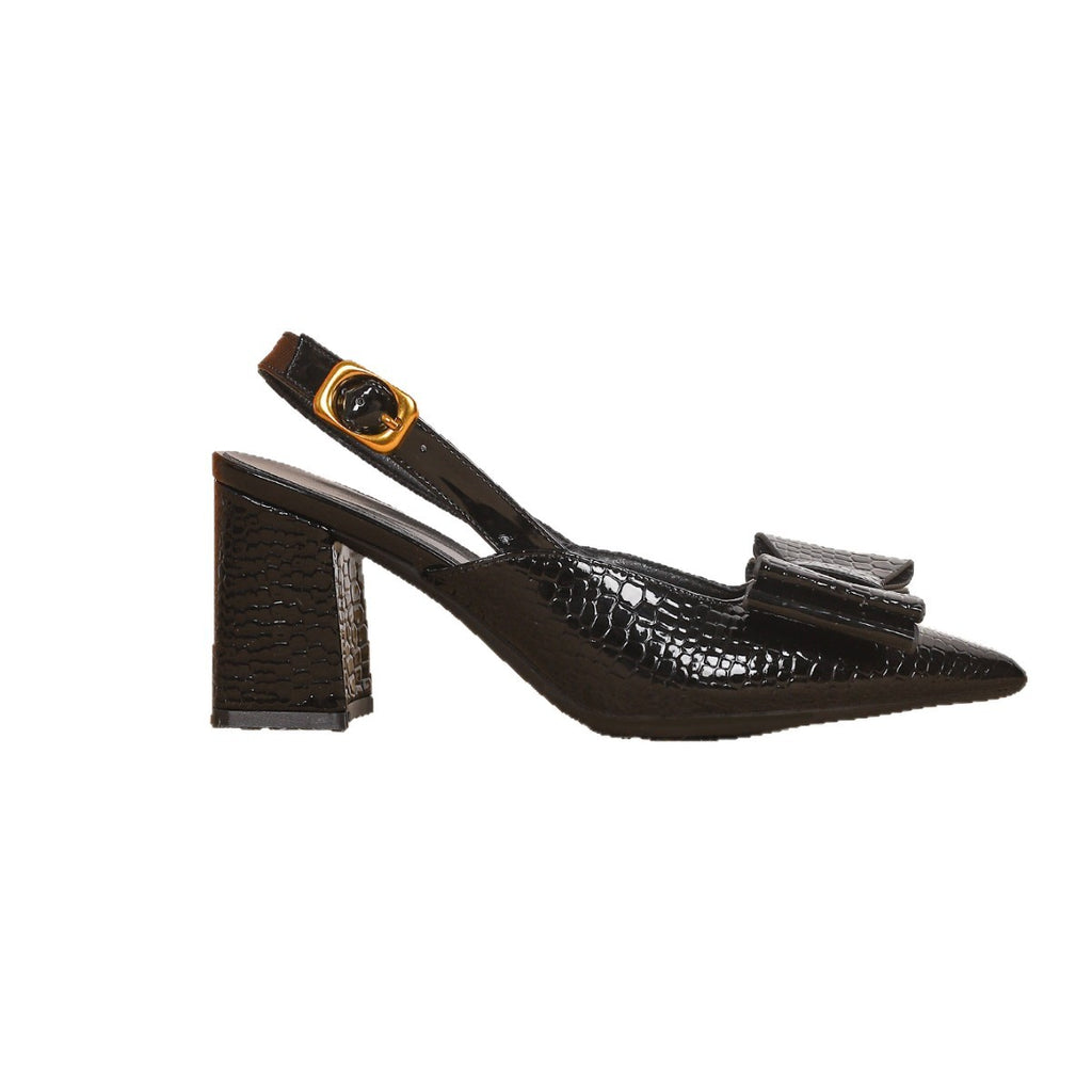 Peep-Toe Sandalen mit Blockabsatz und Schleife