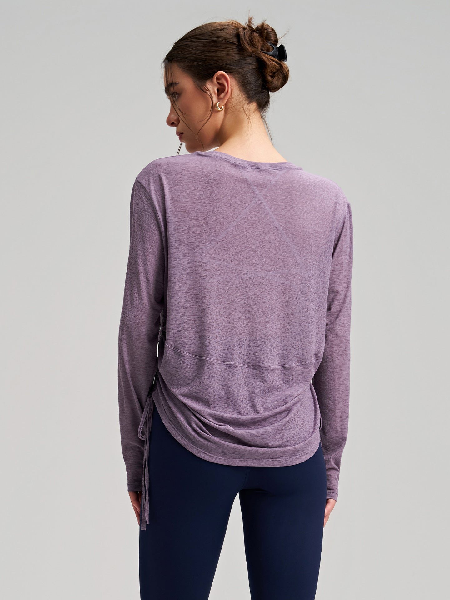 Langarm-Shirt mit Kordelzug für Yoga & Sport – Ansicht 8