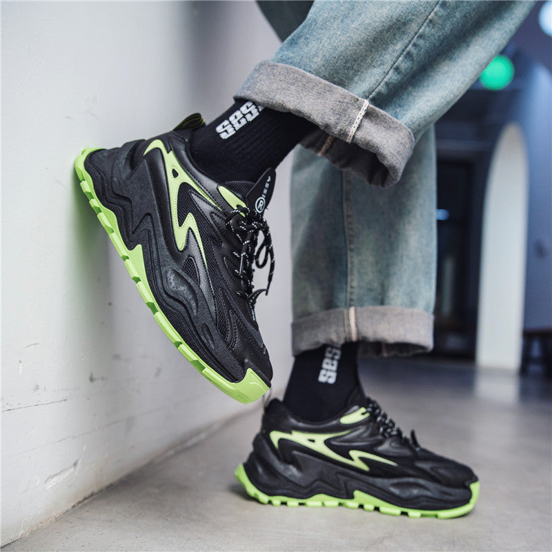 Sportliche Low-Top Sneaker mit dicker Sohle – Bild 7 | LuxeStyle
