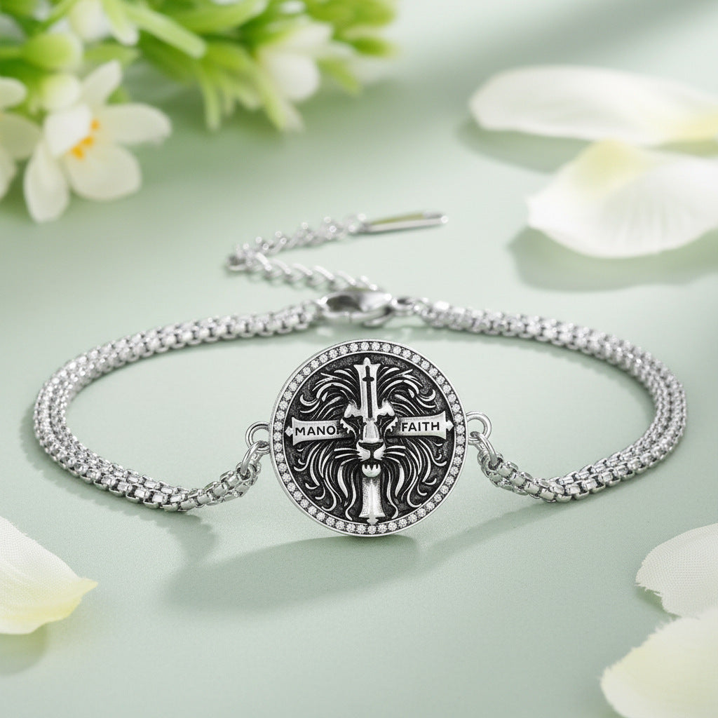 Retro-Armband mit Löwenkopf und Kreuz