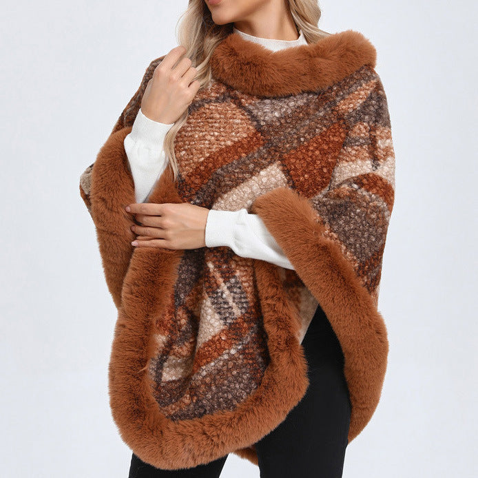 Poncho mit Faux-Pelzkragen – Bild 5 | LuxeStyle