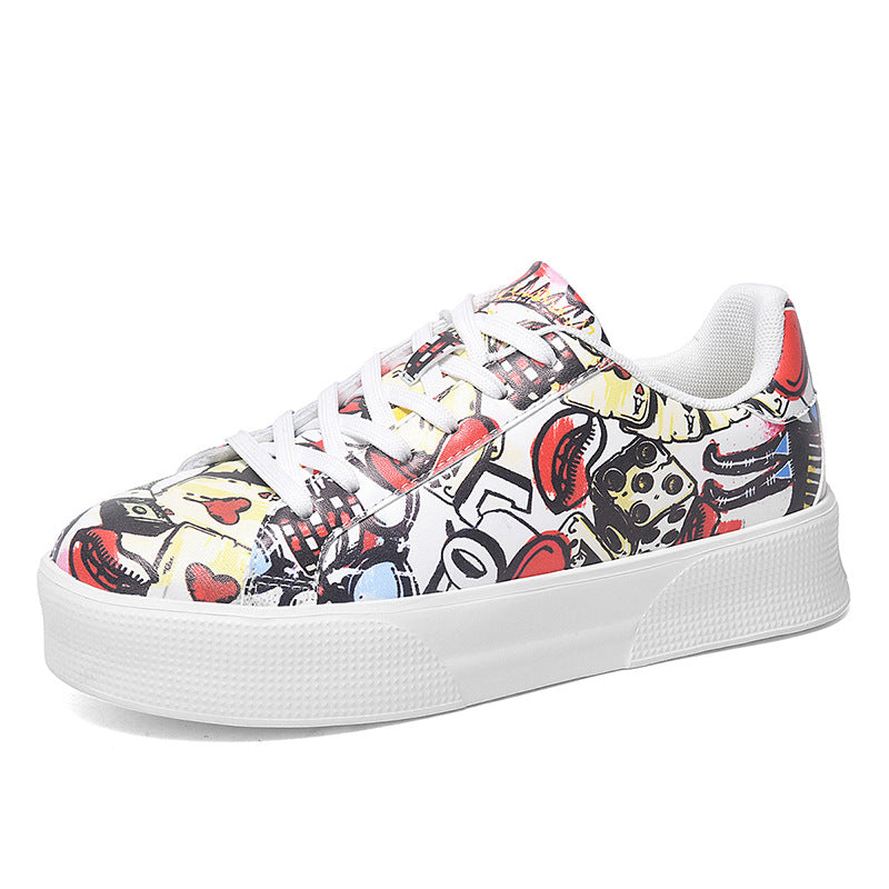 Couple Sneakers mit Graffiti-Print – Bild 5 | LuxeStyle