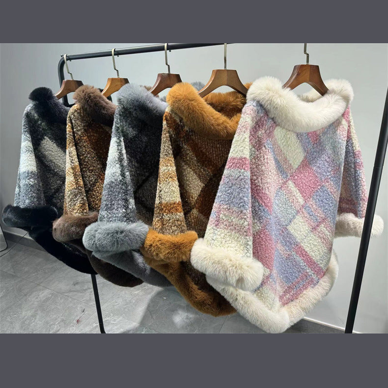 Poncho mit Faux-Pelzkragen – Bild 9 | LuxeStyle