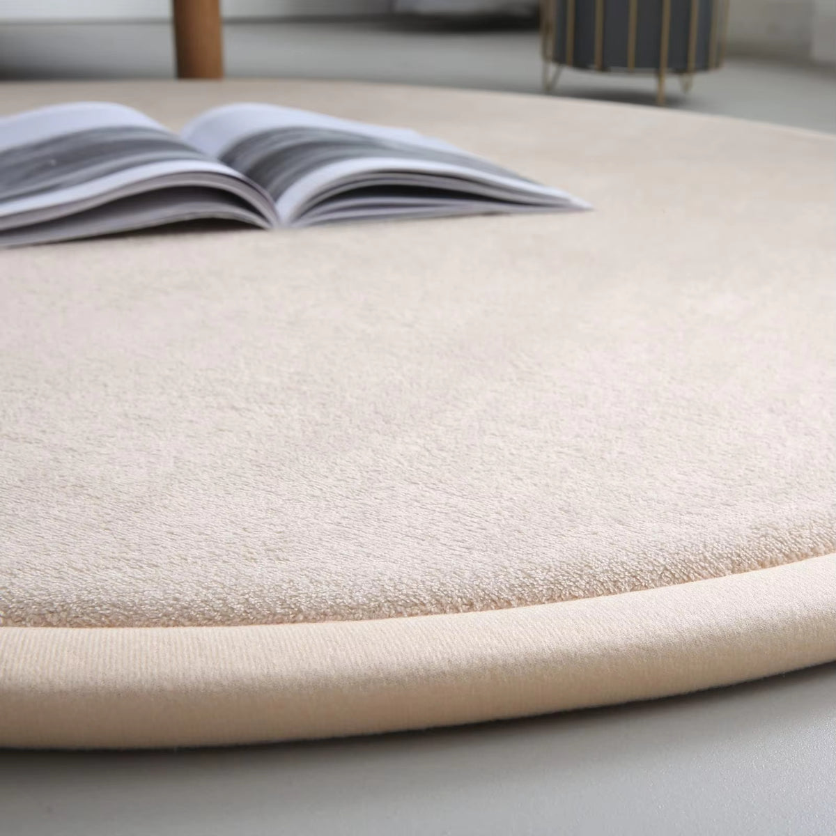Runde, dicke Bodenmatte aus Polyester – Bild 2 | LuxeStyle
