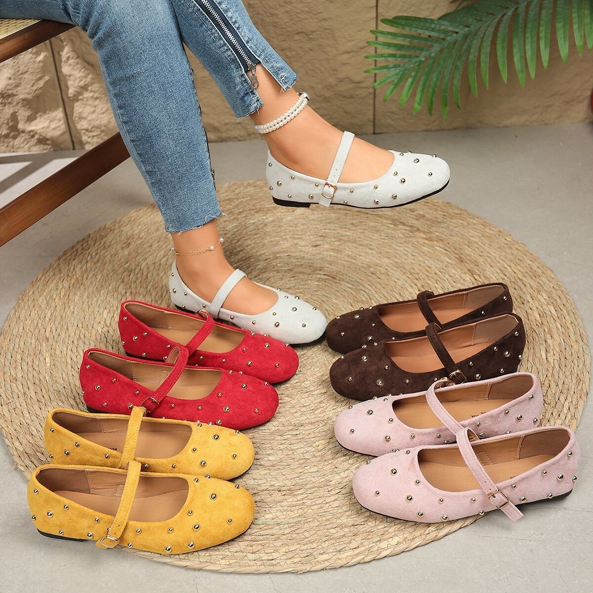 Französische Flats mit Nieten