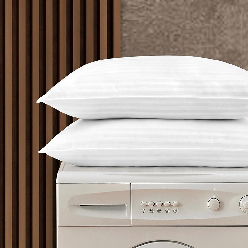 Satinstreifen-Kissen mit Baumwollfüllung – Bild 5 | LuxeStyle