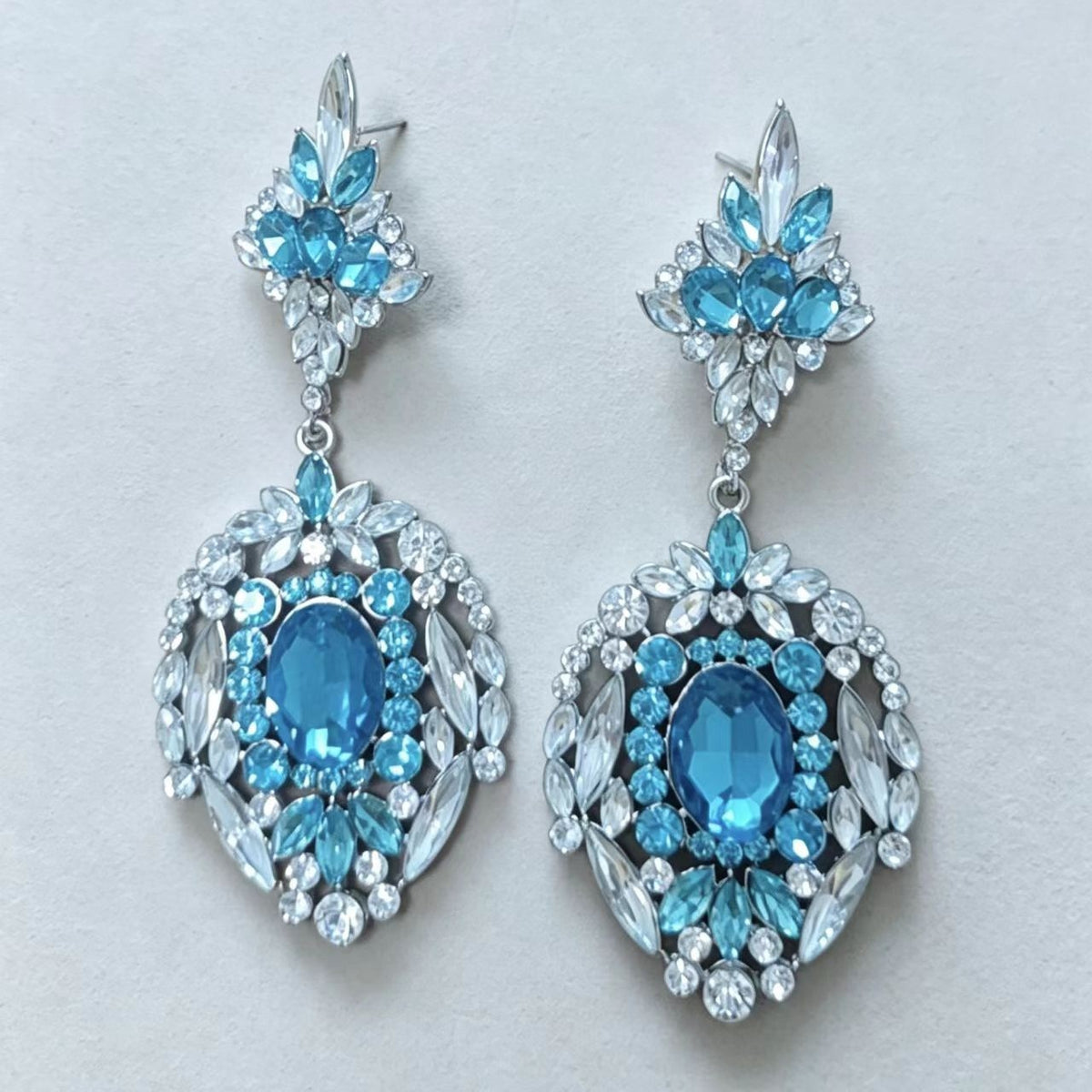 Ohrhänger mit Marquise-Diamanten & mehreren Lagen – Bild 5 | LuxeStyle