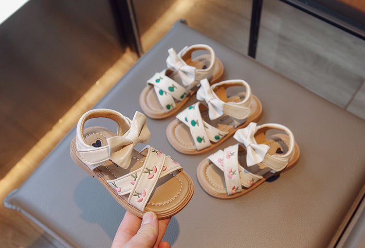 Prinzessinnenschuhe mit weicher Sohle und besticktem Obermaterial