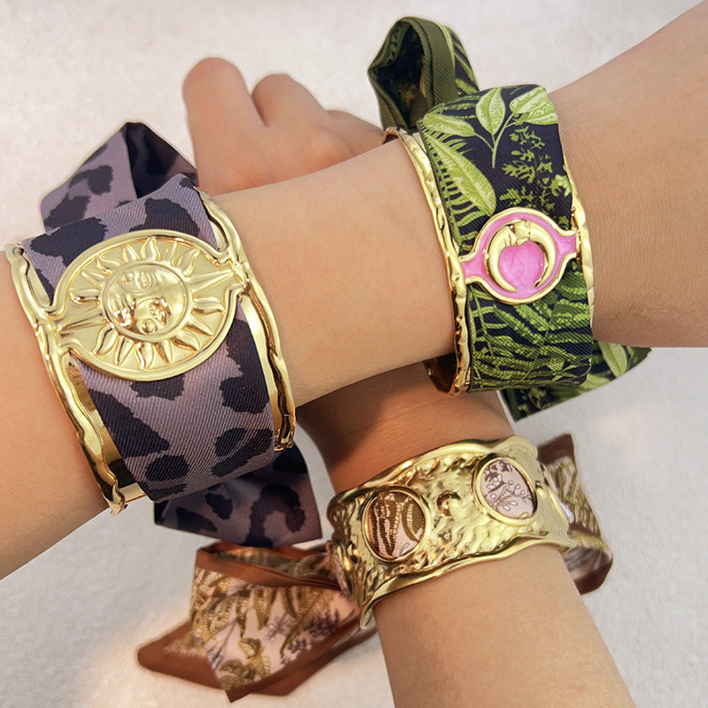 Breites Edelstahl-Openwork-Armband