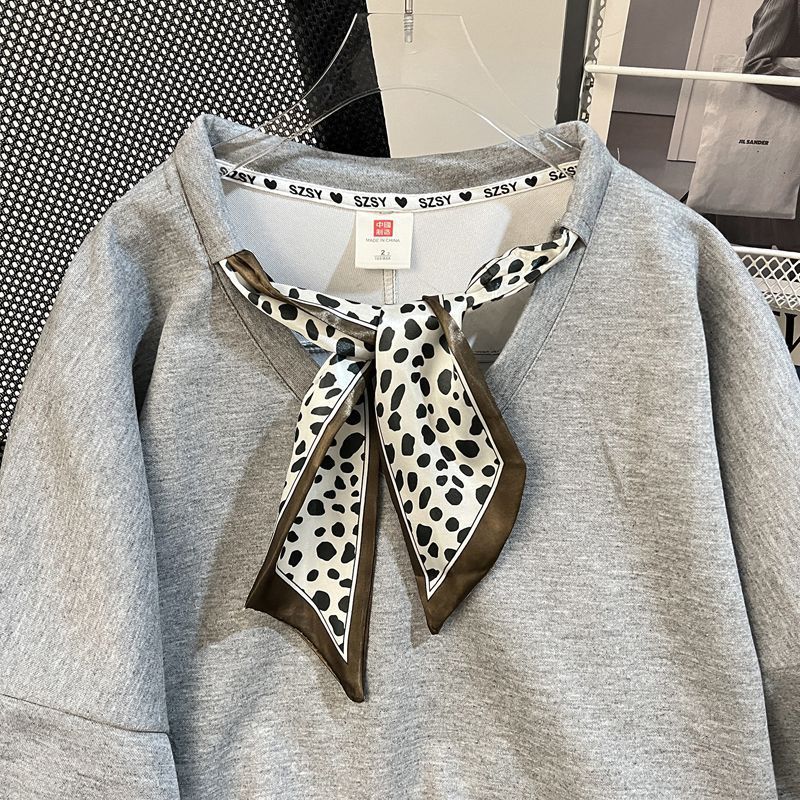 Vintage Seidenschal Loose-Fit Hoodie für Damen