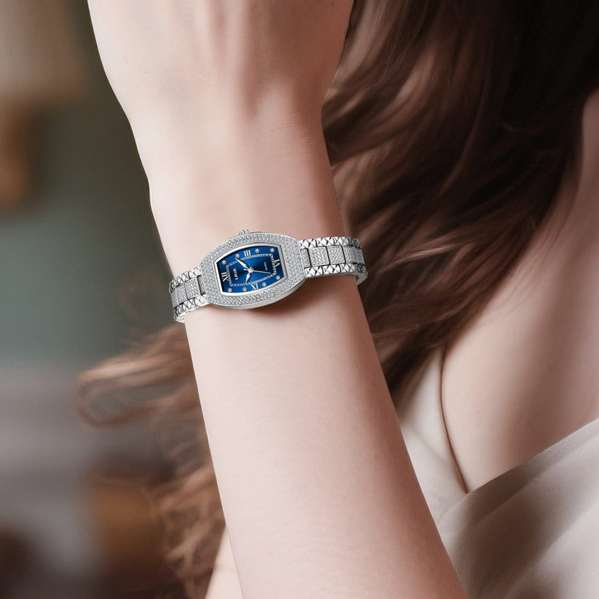 Armbanduhr mit Sternenzifferblatt – Bild 7 | LuxeStyle