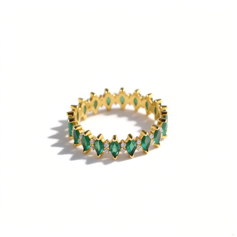 Zircon Ring mit Edelstein