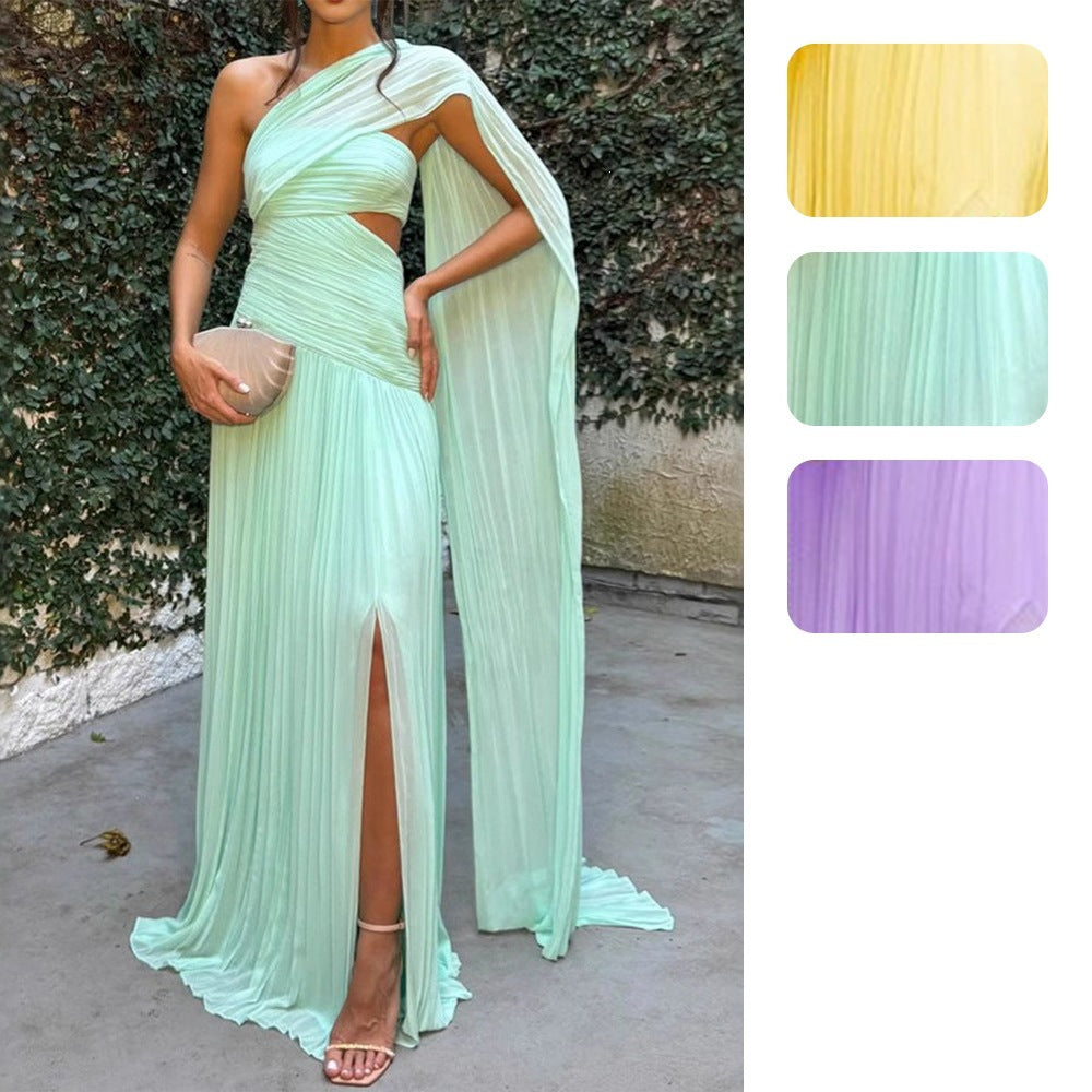 Trägerloses Plisseekleid mit Schlitz – Bild 5 | LuxeStyle
