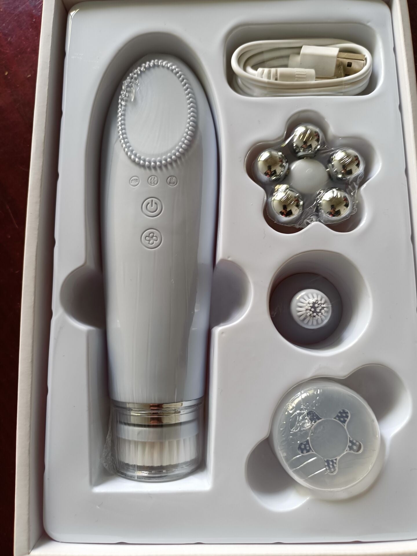 Warm Sensation Gesichtsreinigungsbürste