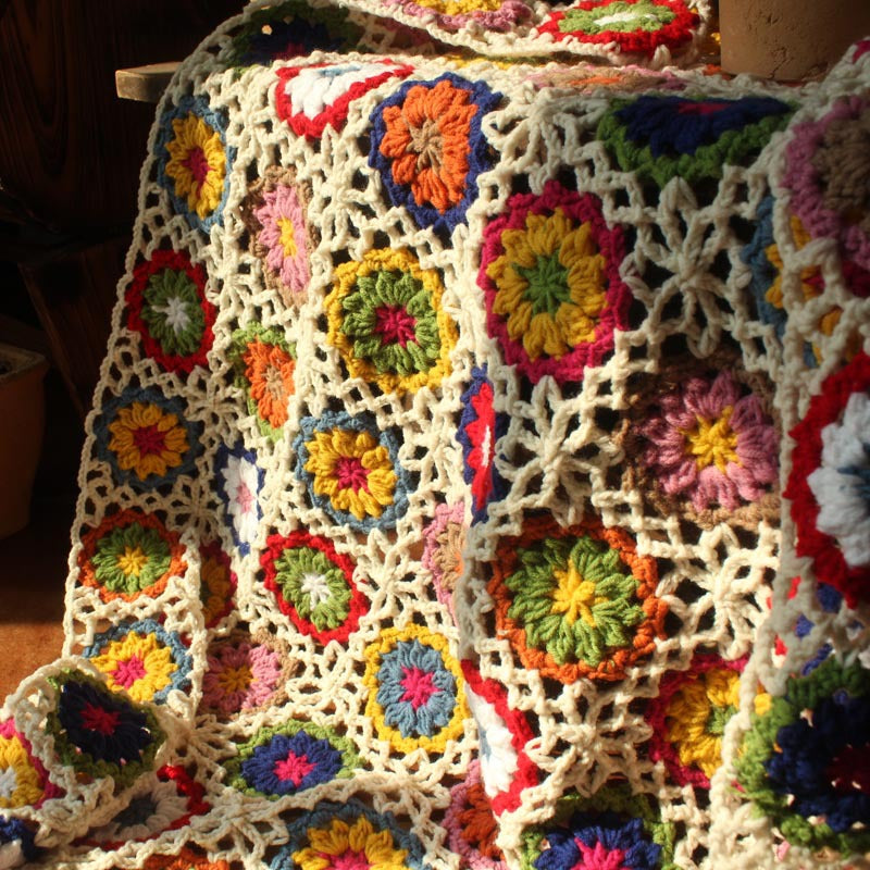 Gestrickte Decke im Landhausstil