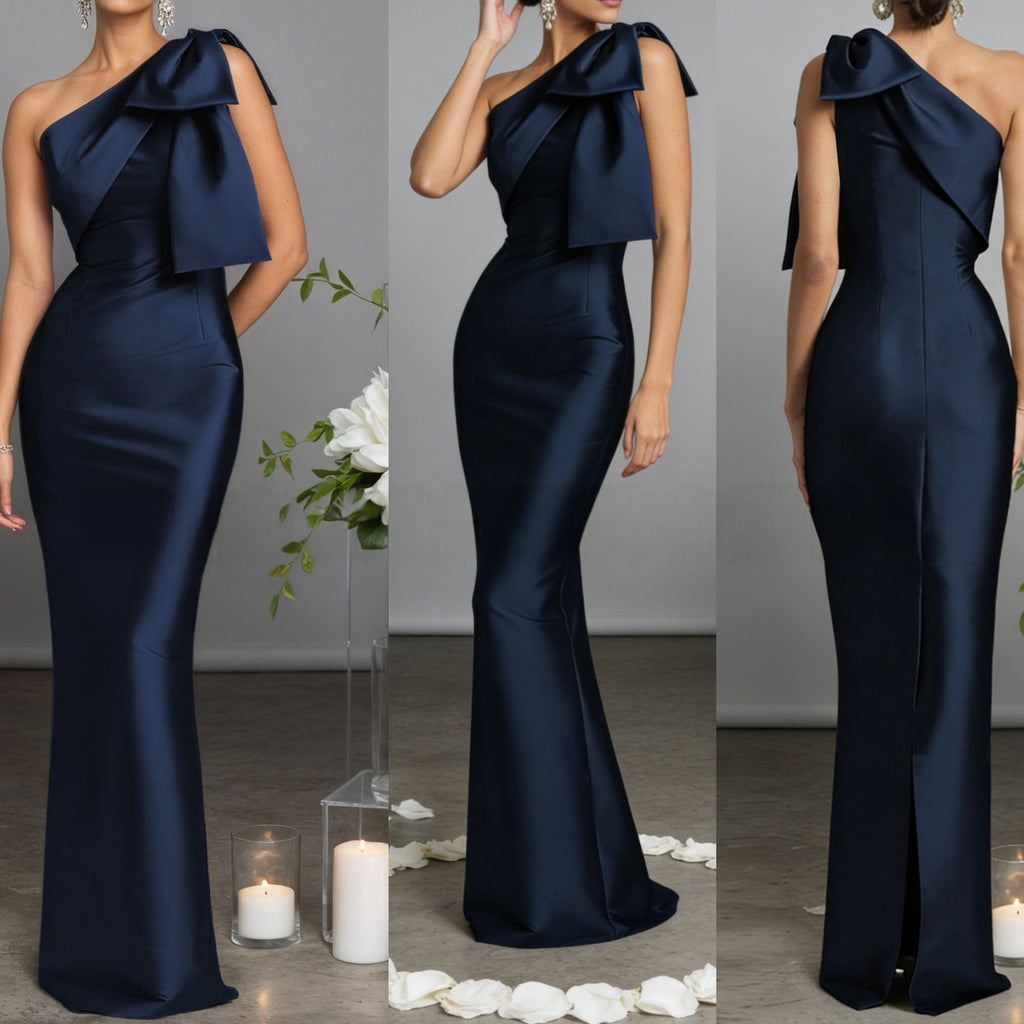 Schlank geschnittenes Langkleid mit Schlitz – Bild 6 | LuxeStyle