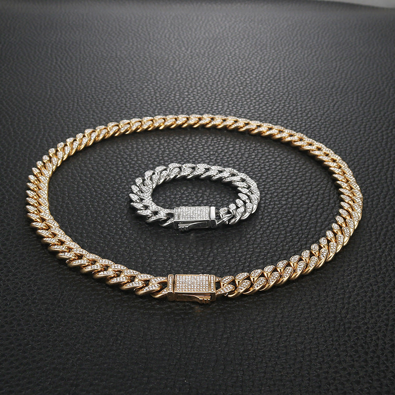 Kubanische Gliederkette mit Strasssteinen