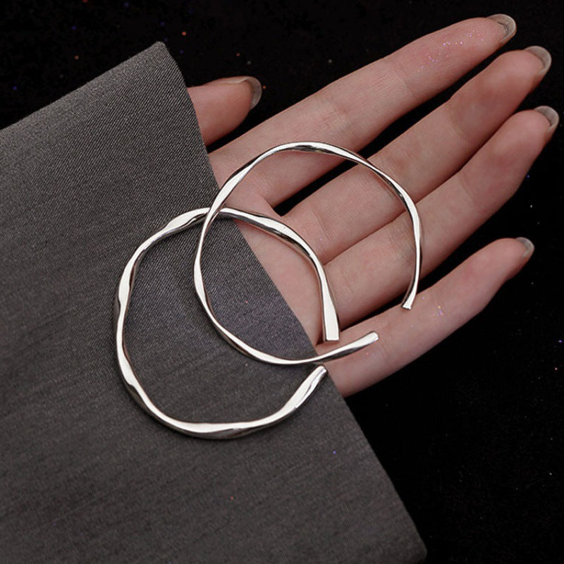 Möbius Armband aus 925er Weissgold – Bild 6 | LuxeStyle