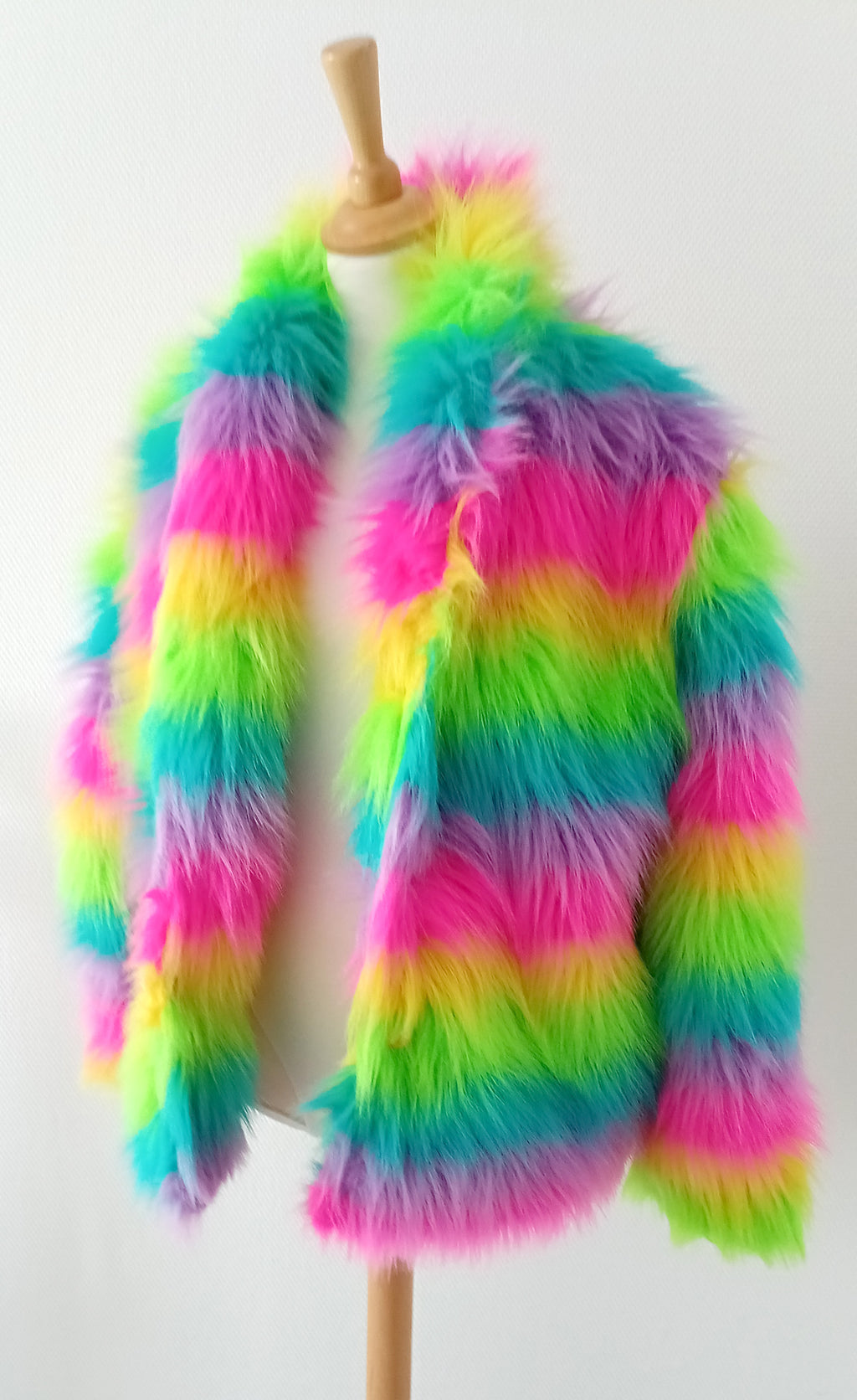 Plüschjacke lang, langes Flor – Bild 1 | LuxeStyle