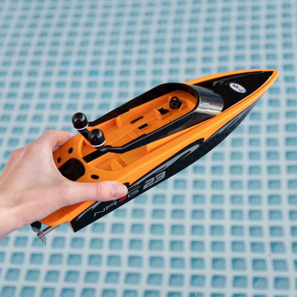 RC Rennboot – Erlebe rasante Action auf dem Wasser