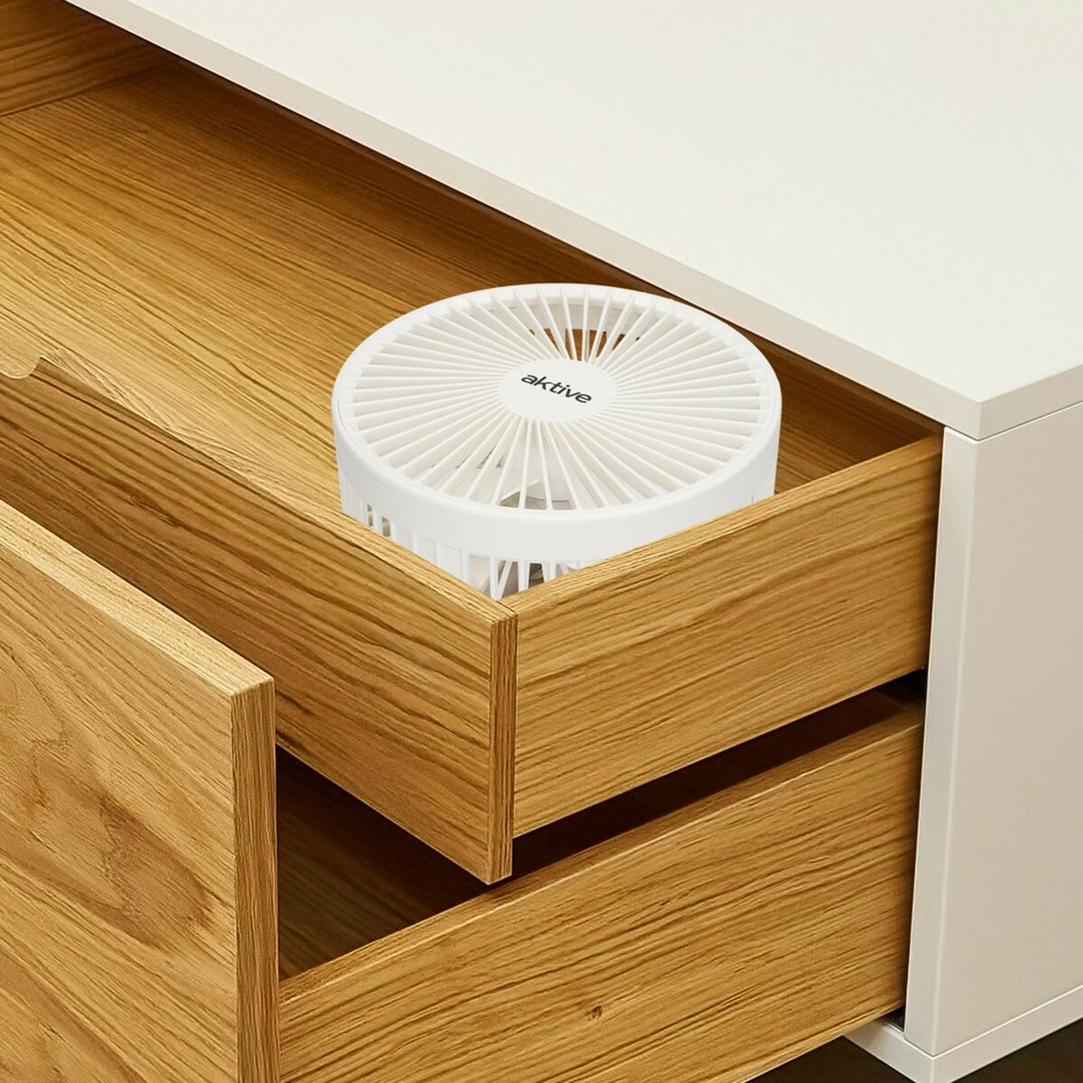 Faltbarer Ventilator – Kompakte Kühle für unterwegs