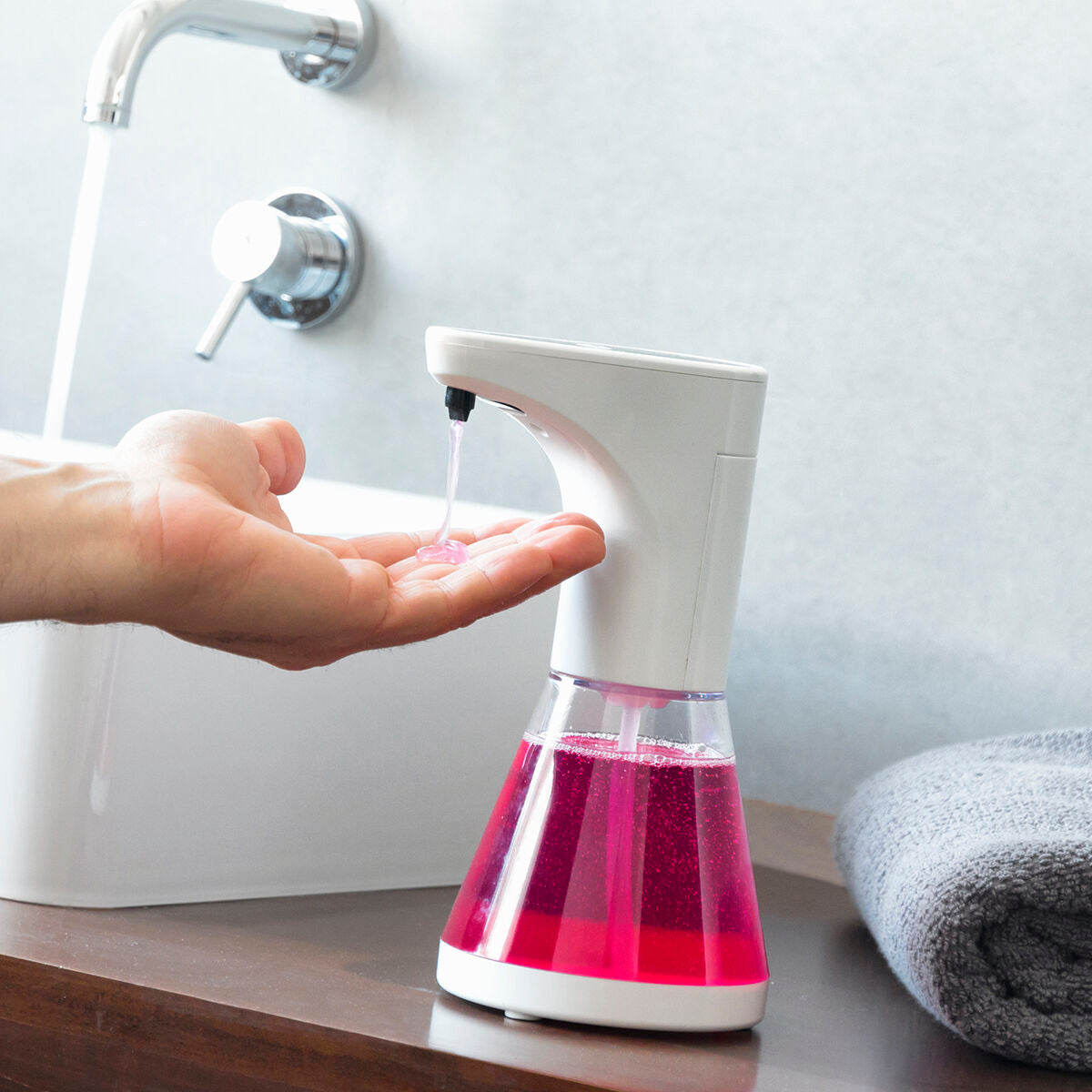 Auto «Classic» – Seifenspender: Berührungslose Hygiene, sauber Hände!