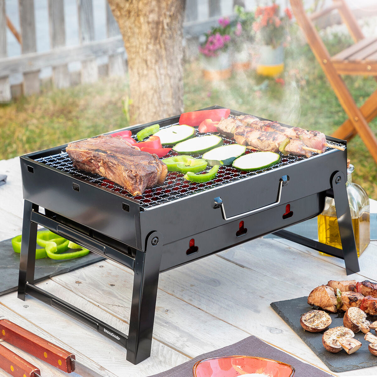 Klappgrill: Holzkohle-Genuss für unterwegs