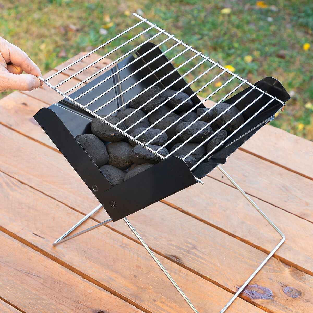 Mini Klappgrill: Kompakt & leicht für jedes Abenteuer