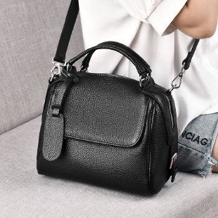 Lederhandtasche als Tote, Schulter- oder Umhängetasche – Bild 4 | LuxeStyle