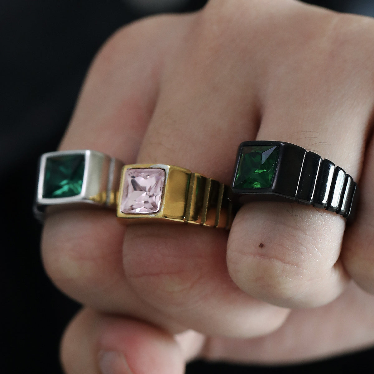 Herrenring mit quadratischem Stein – Bild 4 | LuxeStyle