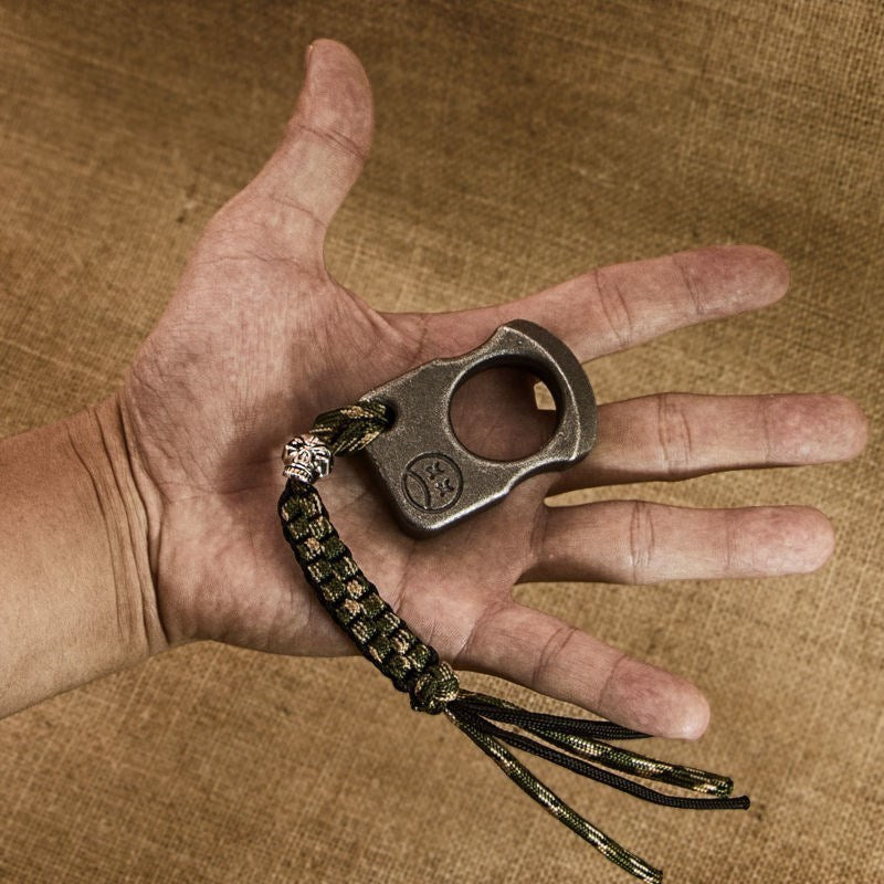 Wild Man Survival-Tool – Bild 9 | LuxeStyle