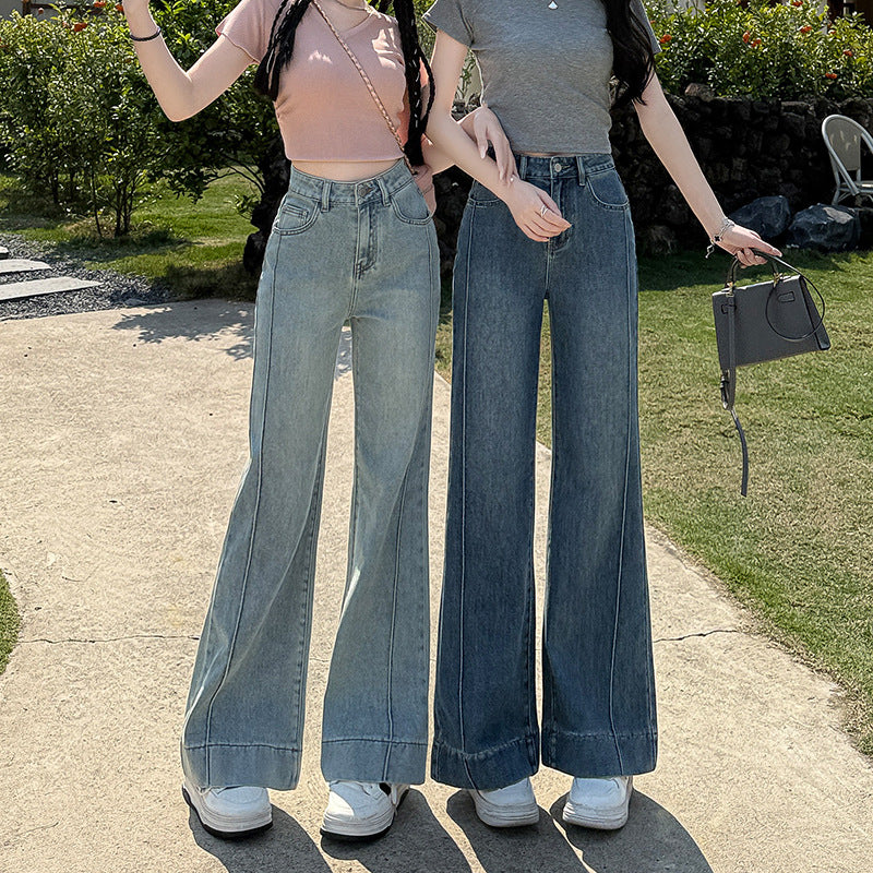 Loose-Fit High-Waist Jeans