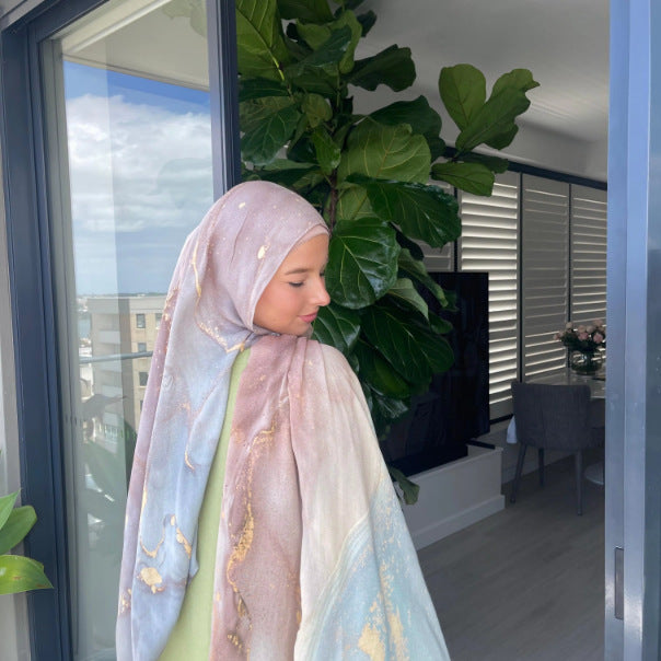 Kopftuch aus Modal-Baumwolle mit Marmor-Print – Bild 17 | LuxeStyle