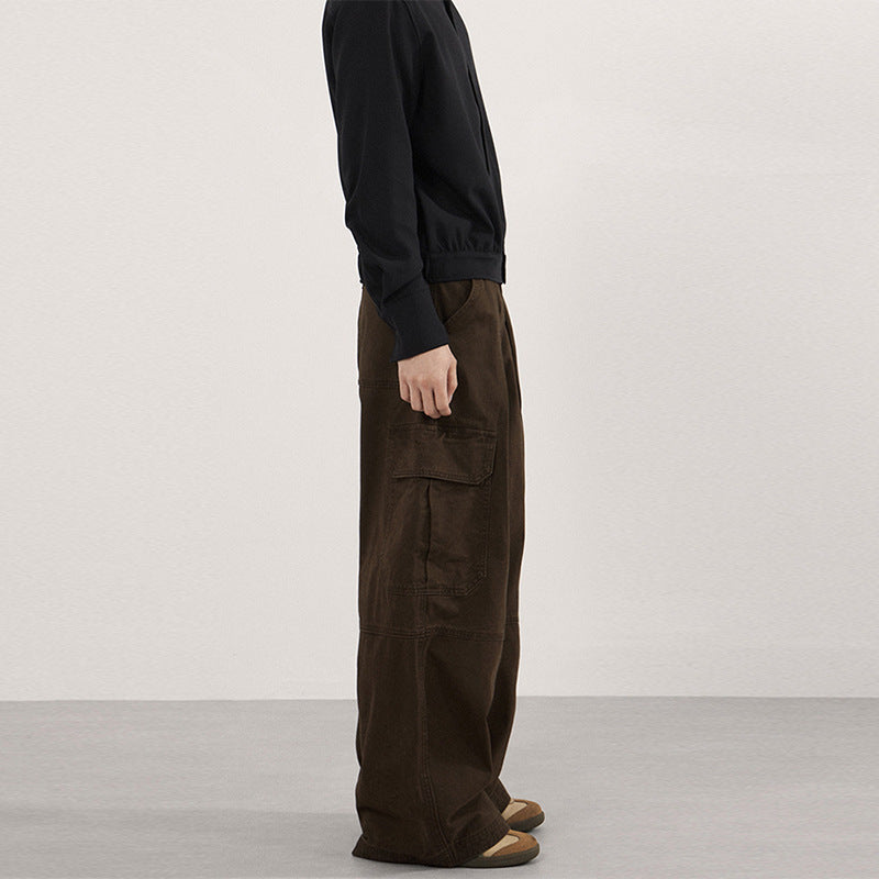 Weite Workwear-Hose mit vielen Taschen