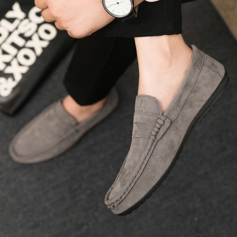 Herrenschuhe im britischen Stil
