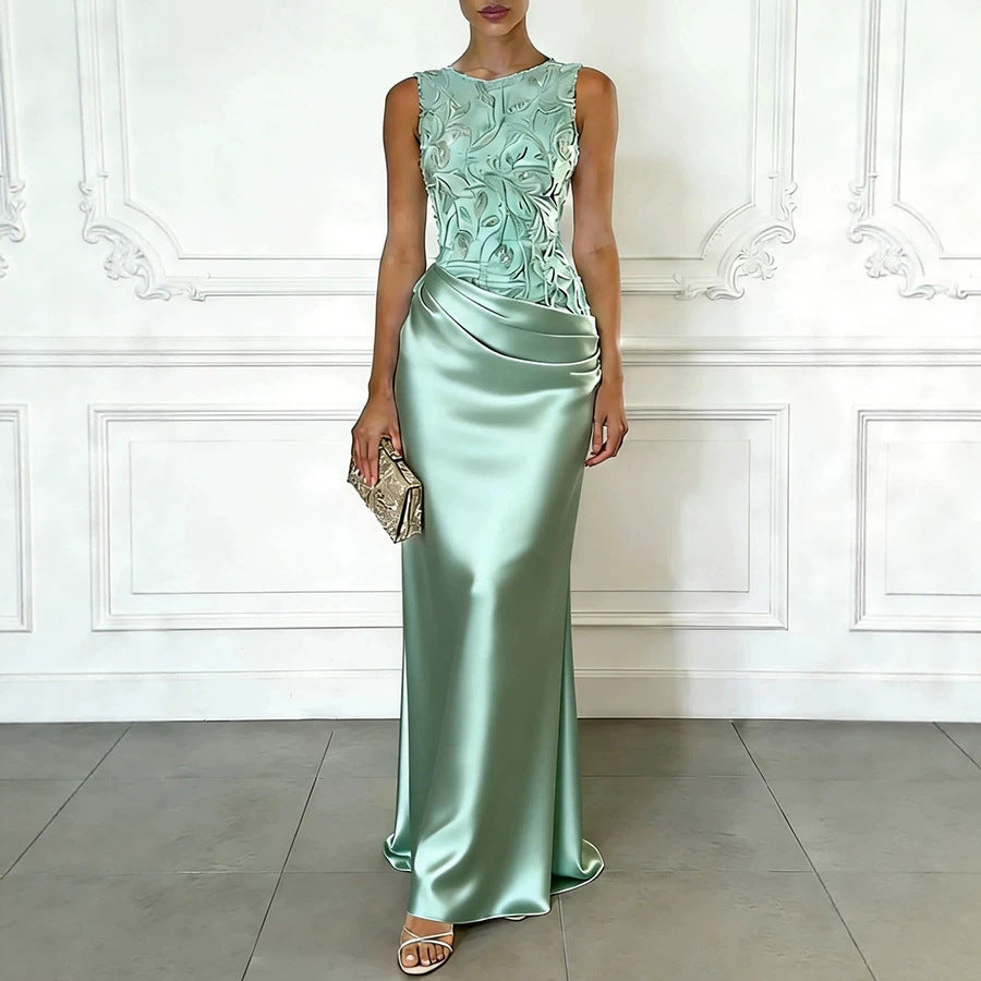 Ärmelloses Satin Maxikleid mit Paneelen – Bild 2 | LuxeStyle