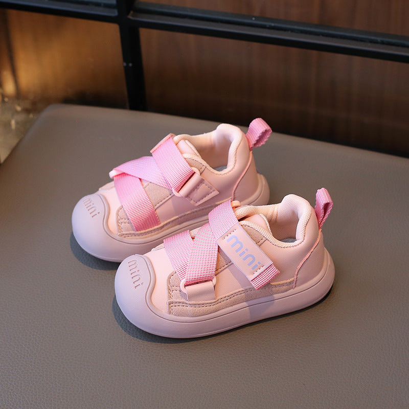 Leichte Sportschuhe für Kinder