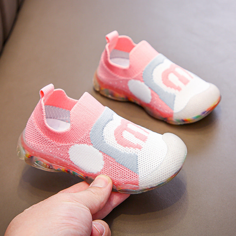 Sommerliche Sportsandalen für Jungen – Bild 5 | LuxeStyle