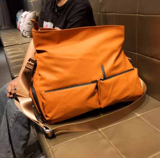 Grosse Sport- und Reisetasche