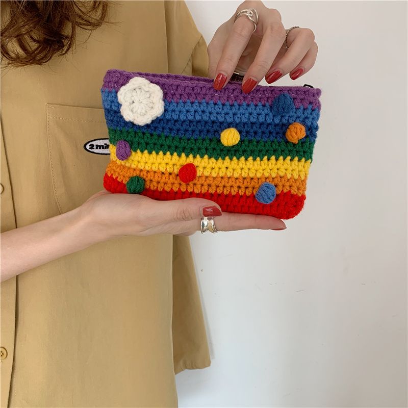 Schmuckbeutel mit Regenbogenmuster – Bild 4 | LuxeStyle