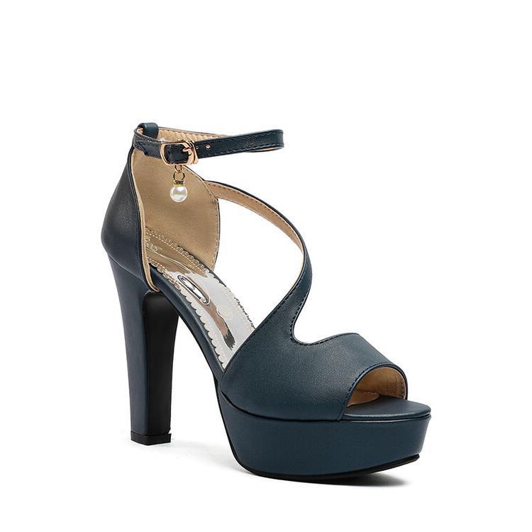 Dicke Absatz-Sandalen