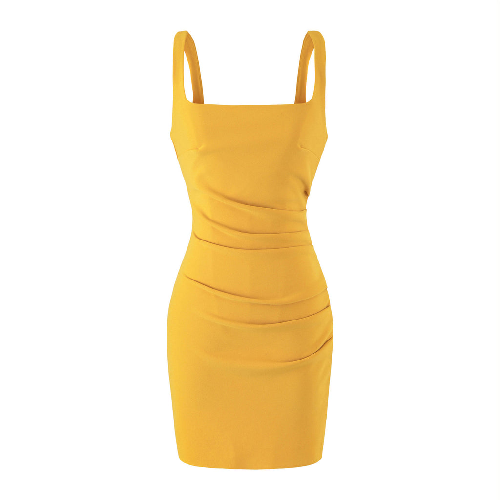 Enges Sommerkleid mit Spaghettiträgern und eckigem Ausschnitt