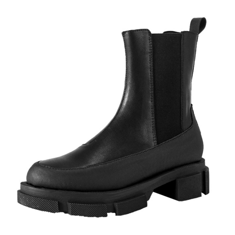 Britische Stiefeletten mit dicker Sohle