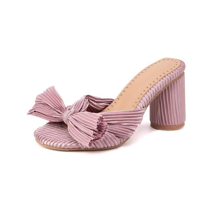 Satin-Sandalen mit Laternenfalten