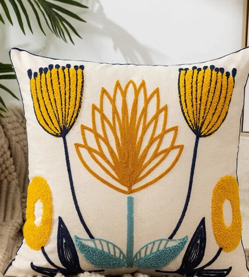 Blumenstickerei-Kissenbezug