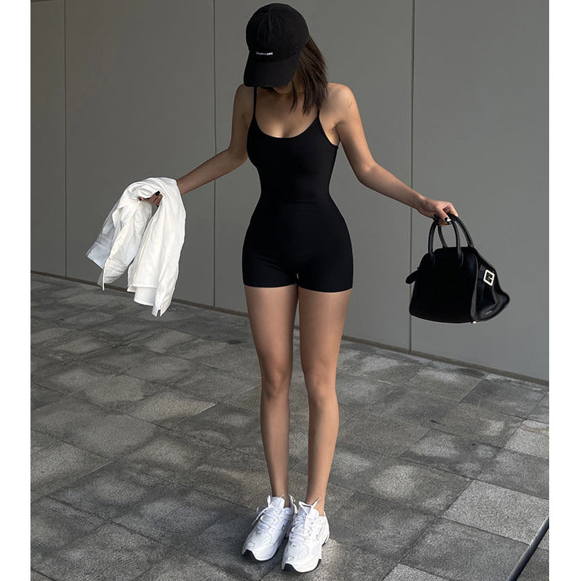 Sommerlicher Jumpsuit mit Taillentasche
